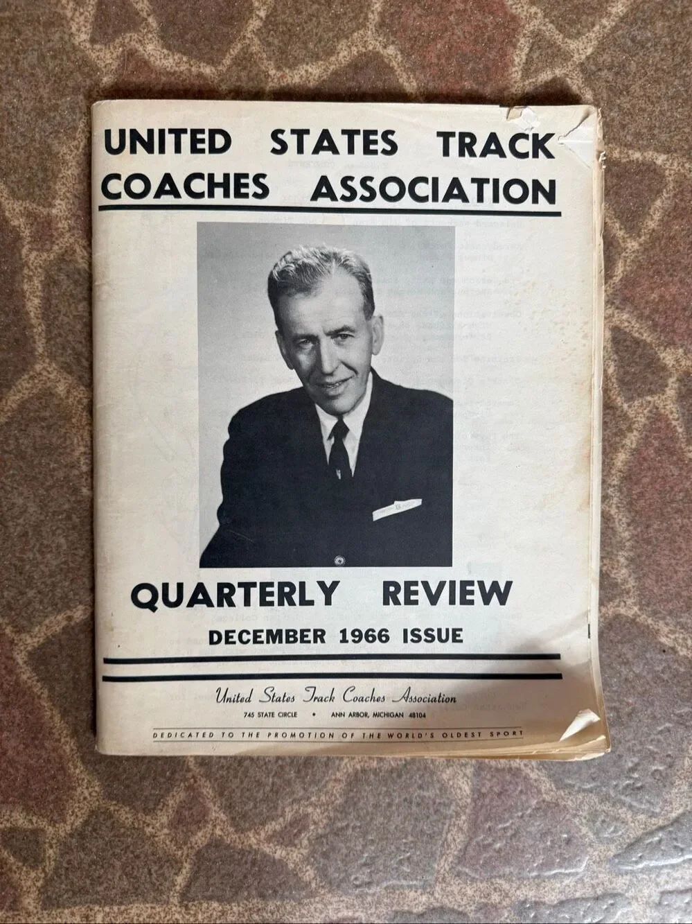 Vintage 1966 United States Track Coaches Association Book Review Track & Field